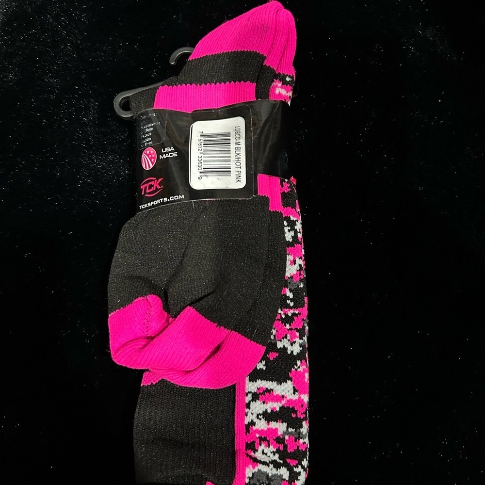 TCK Breast Cancer Awareness Crew Socks Medium Black Pink Cameo Ribbon USA Made - Picture 2 of 2